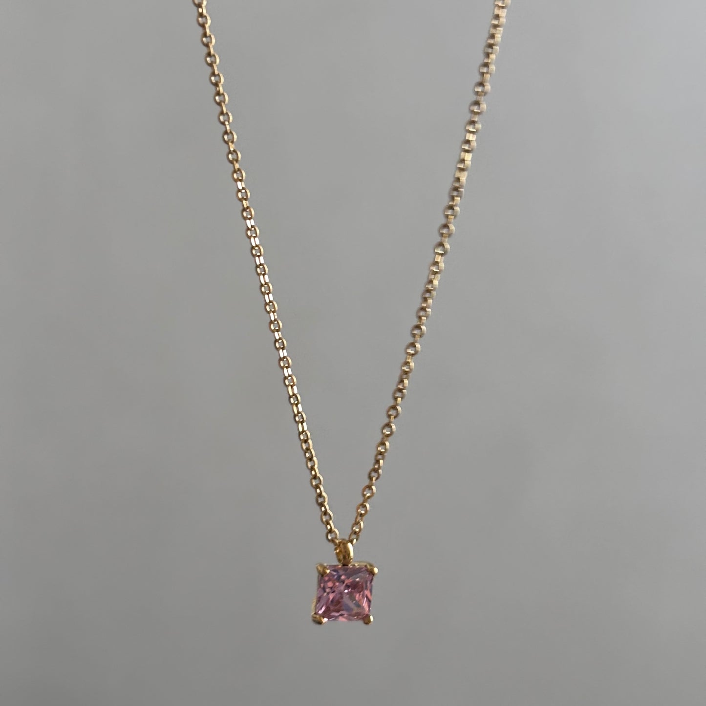 Colar banhado a ouro #28