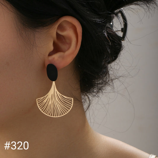 Earring #320