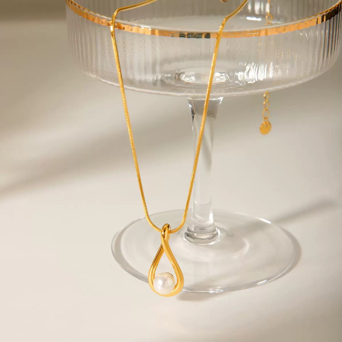 Colar banhado a ouro #60