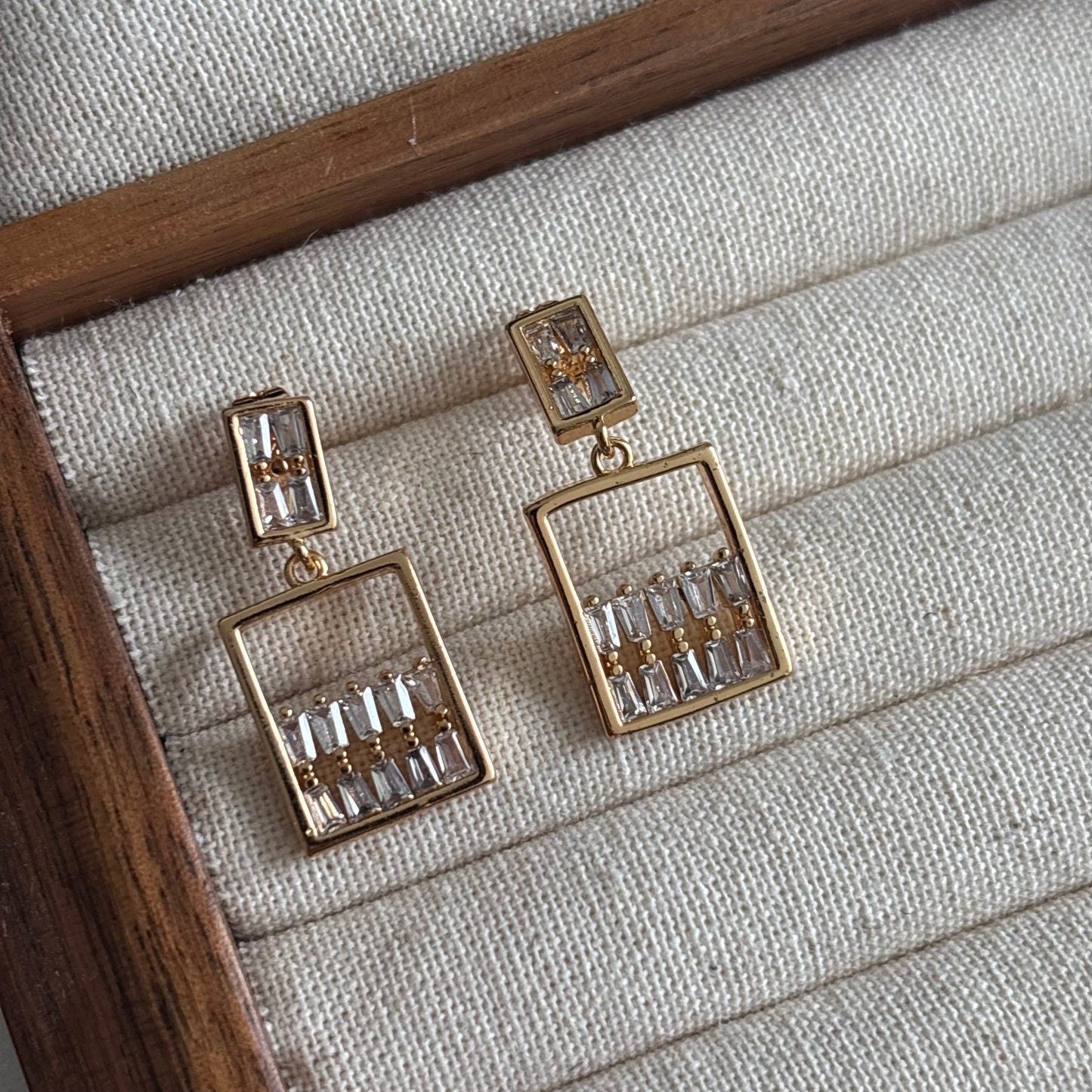 Brinco de luxo leve #37