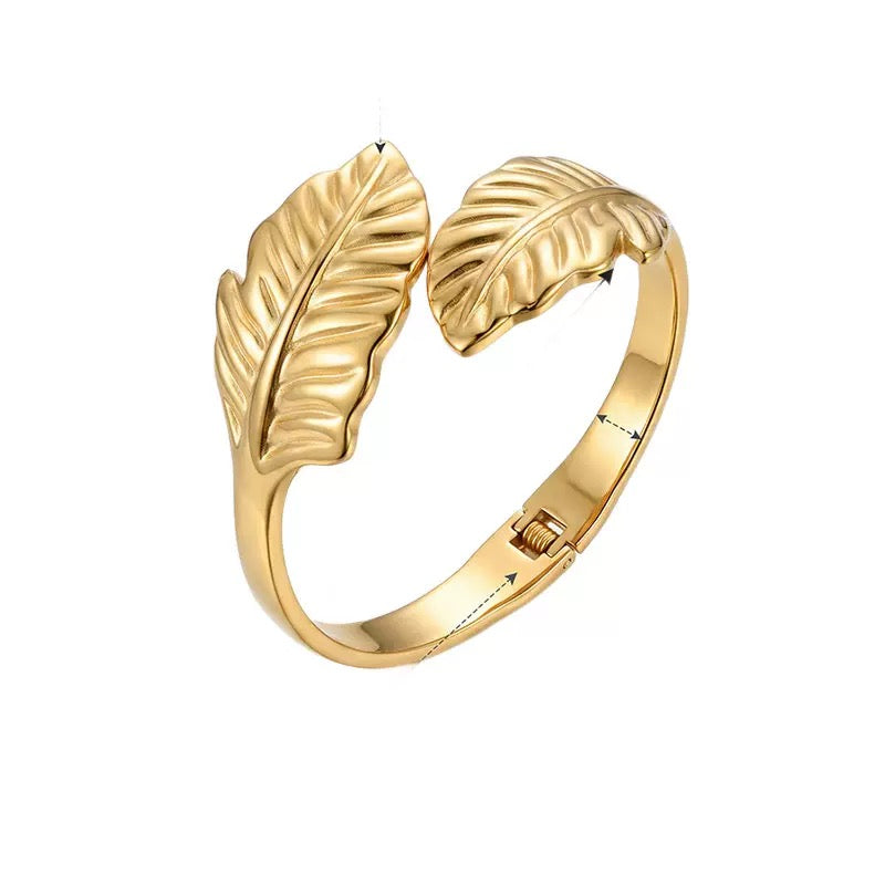 pulseira banhada a ouro #47