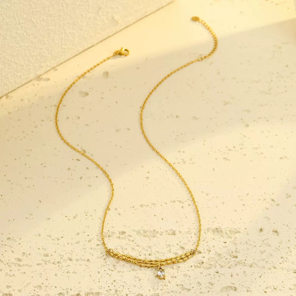 Colar banhado a ouro #16