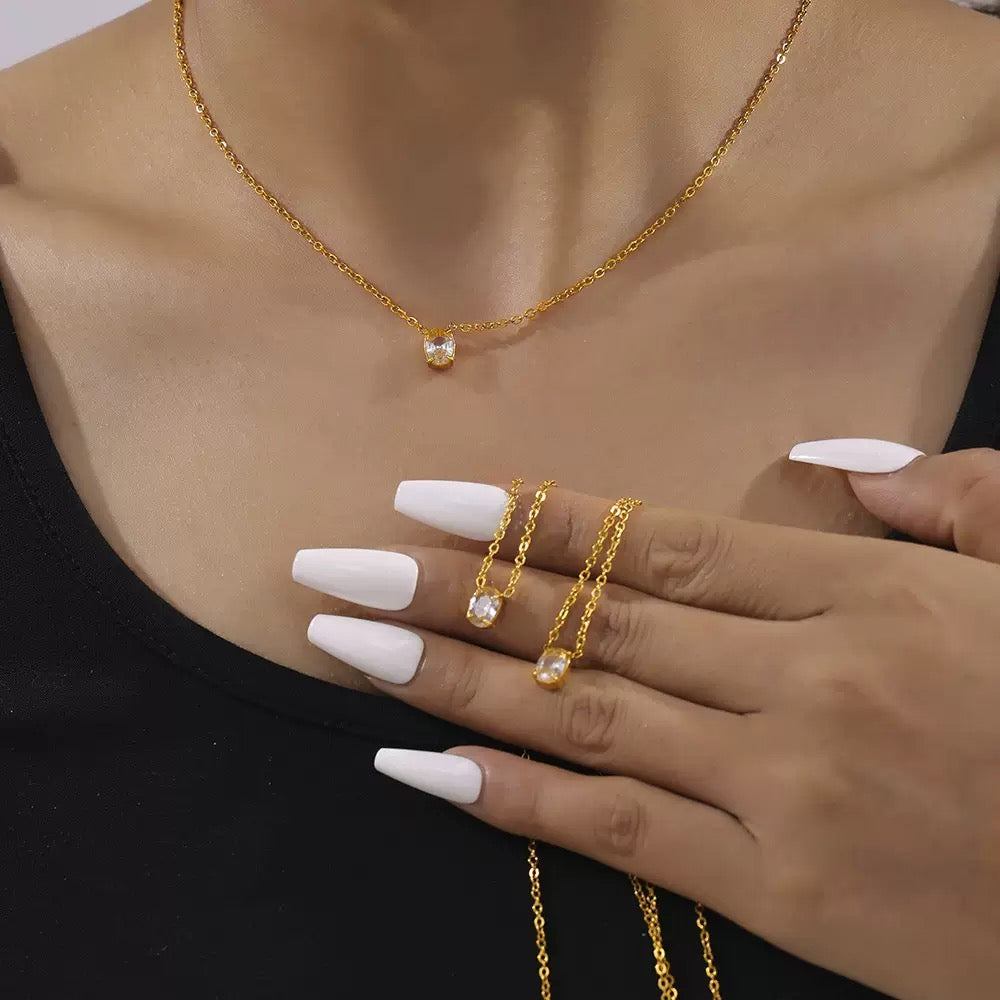 Colar banhado a ouro #21