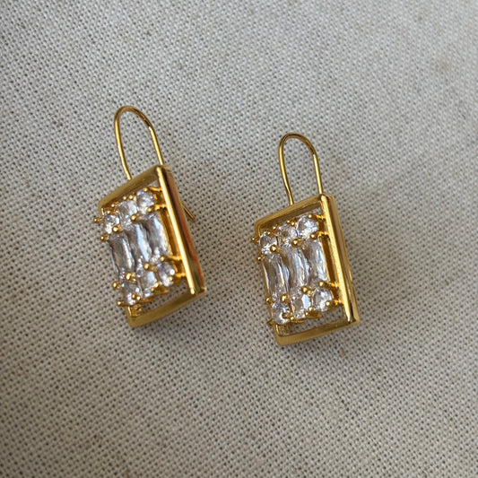 Brinco de luxo leve #42