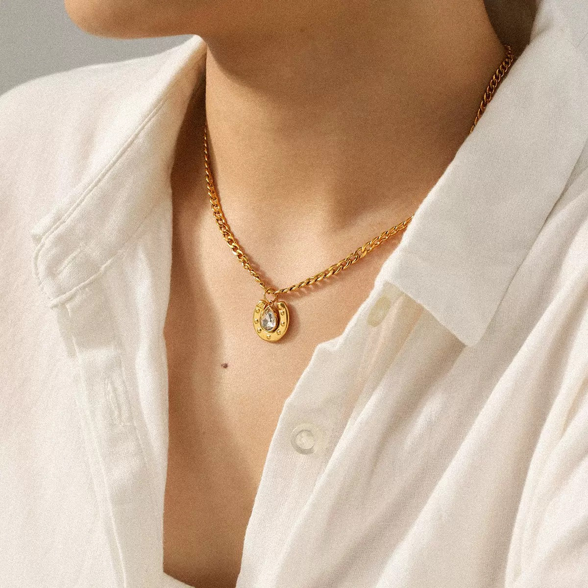 Colar banhado a ouro #11