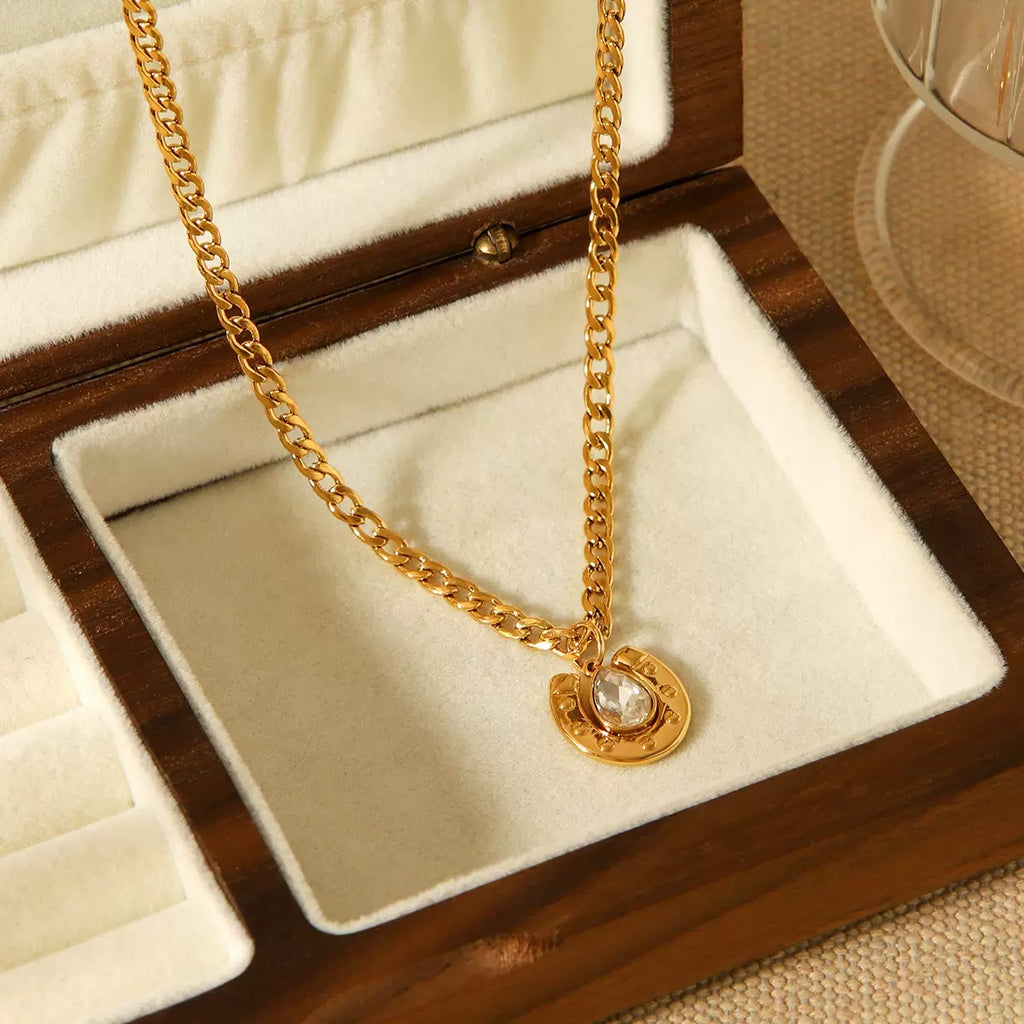 Colar banhado a ouro #11