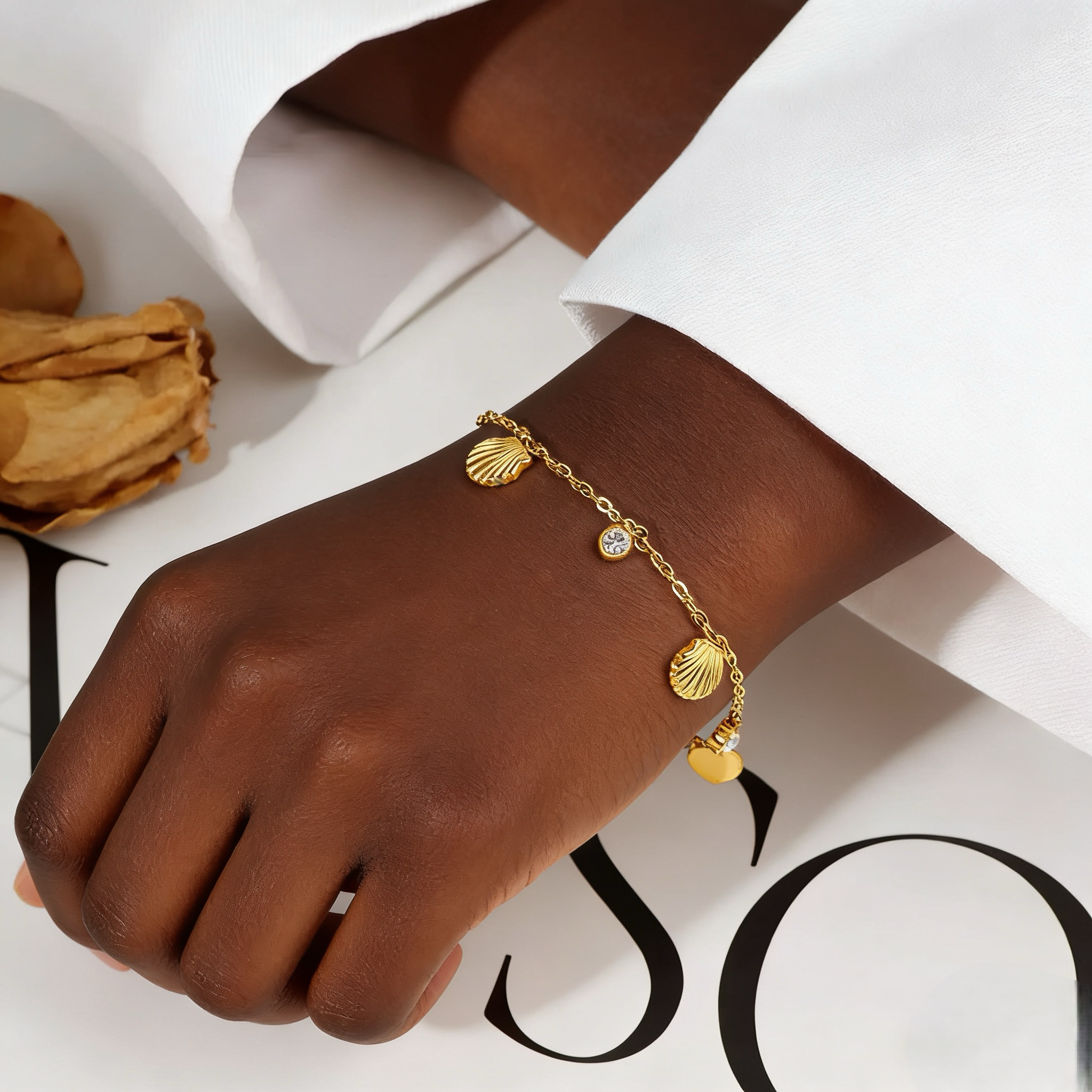 pulseira banhada a ouro #61