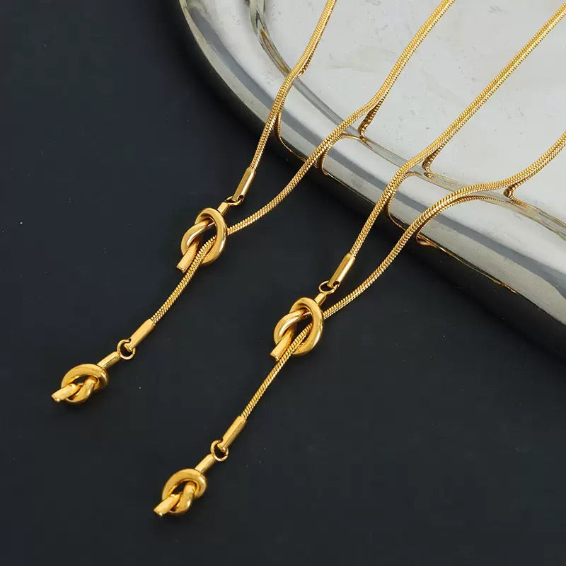 Colar banhado a ouro #35