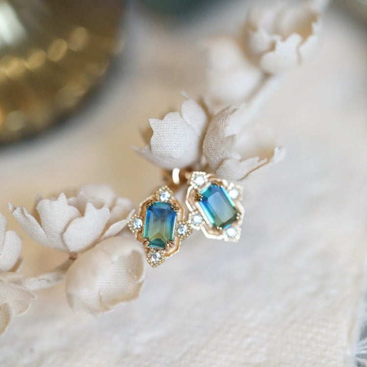 #19 Sterling Silver Earring